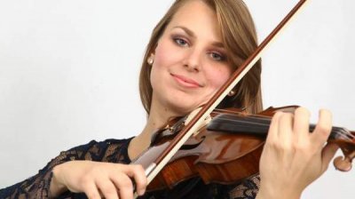 Каролина Фейергармель Рибейро &ndash; бразильское солнце в Болгарии