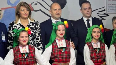 Президент дал старт 22-й инициативе "Болгарское Рождество"