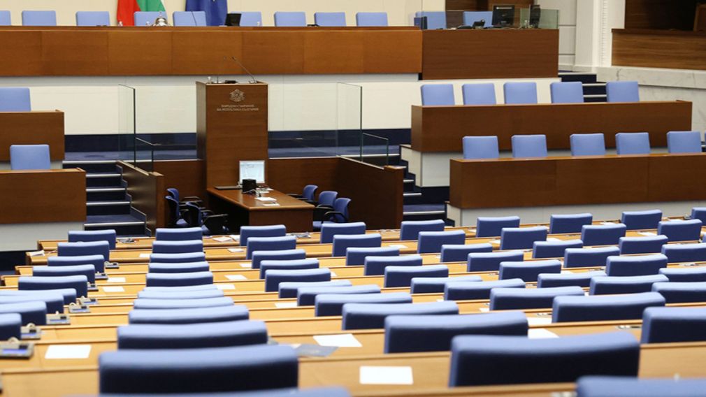 Политические силы распределили места в новом парламенте