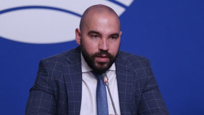 Фонд &laquo;Македония&raquo; сообщил, что Християн Мицкоски ведет бизнес в Болгарии