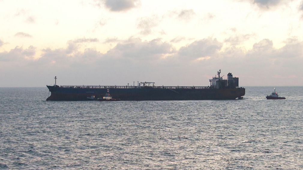 Завершена операция по буксировке санкционированного танкера KAIROS