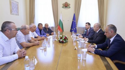 Правительство обещает дополнительную поддержку молочному животноводству
