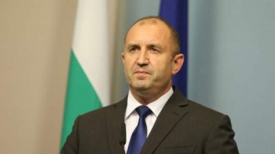 Президент Радев солидарен с позицией правительства по Северной Македонии