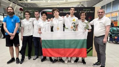 Болгарские школьники завоевали 9 медалей на международных математических олимпиадах