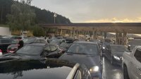 Интенсивное движение в направлении Турции сохранится как минимум еще две недели