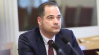 Глава МВД заявил, что его предшественник познакомил его с обвиняемыми в контрабанде