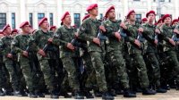 Минобороны: В армии налицо нехватка профессиональных военнослужащих