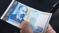 Помощь в размере 12 евро в день для работающих в закрытых секторах из-за коронавируса