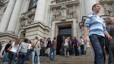 Медицина и компьютерные науки &ndash; самые востребованные специальности среди зарубежных этнических болгар, желающих получить высшее образование в Болгарии