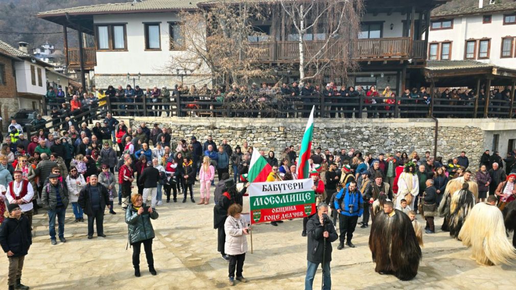 Праздник вина: 21-летняя традиция в пиринском селе Делчево