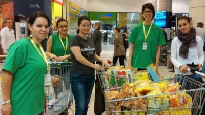 Кампания &bdquo;Килограмм добра&ldquo; собирает продукты питания для людей в нужде