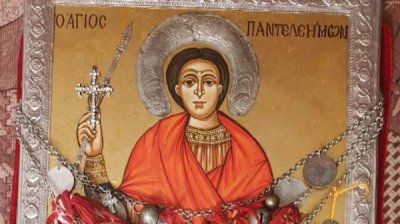 Святой Пантелеимон &ndash; самый почитаемый нестинарами с. Бродилово святой