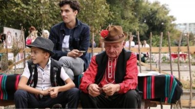 Болгары-гагаузы из Молдовы и Украины требуют болгарского гражданства