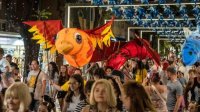Огромные куклы Puppets Occupy Street из Румынии прогуляются по Софии