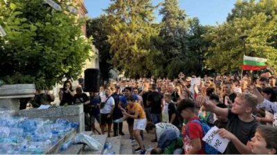 Более четверти миллиона болгар охвачены режимом экономии воды – причины и решения кризиса