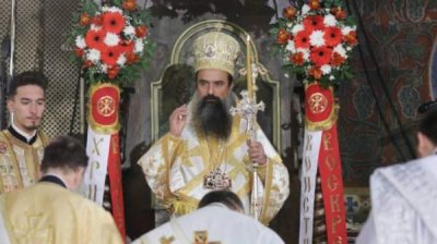 Пасхальная вечерня в столичном храме св. Недели