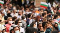 Протестующие потребовали отставки и министра юстиции
