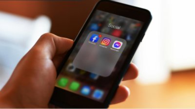 Эксперты обсуждают доступ учащихся к социальным сетям