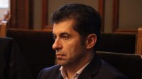 Кирилл Петков требует, чтобы в службах проводились тесты на честность и этичность