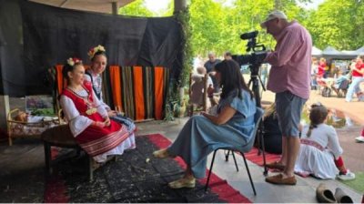 Ритм и энергия болгарского фольклора обладают силой приобщения