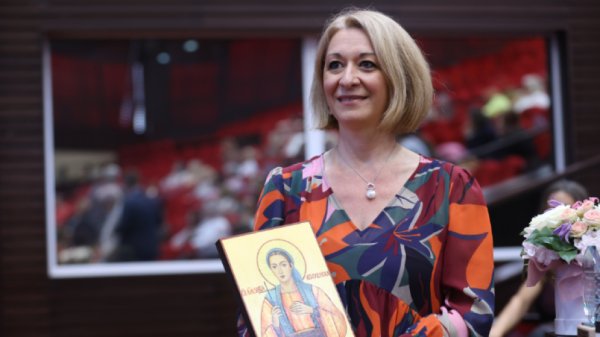 Жюри и публика назвали Аниту Экенову из Лиона 