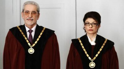 Президент Радев не уважил присягу новых конституционных судей