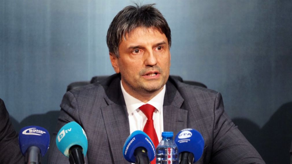 Сотрудники полиции задержаны за участие в организованной преступной группе