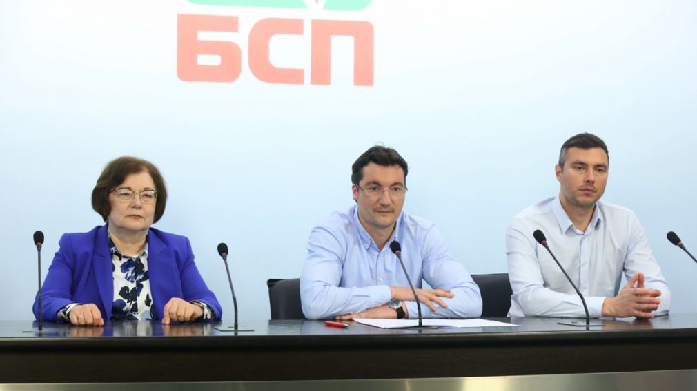 Лидер социалистов готов уйти в отставку после провала на выборах