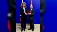 От имени президента самый известный болгарист в Китае проф. Ма Сипу был награжден орденом