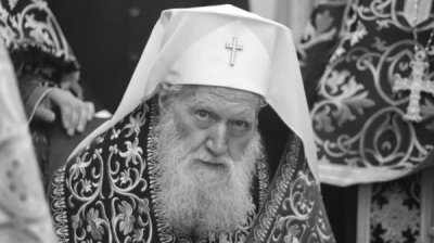 Заупокойная святая литургия по поводу 40 дней со смерти патриарха Неофита