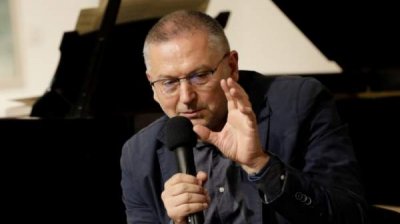 Обладатель Букеровской премии Георги Господинов - гость фестиваля "С книгой на пляже"