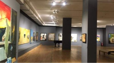 Выставка &laquo;Между двумя эпохами&raquo; представляет художника Андрея Даниэля