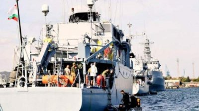 Военные водолазы из пяти стран участвуют в учениях "Тритон-2024"