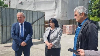 По словам министра финансов, президент вступает в роль лидера оппозиции