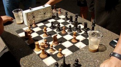 В гостях у софийских любителей шахмат, утверждающих, что это &ndash; космическая игра